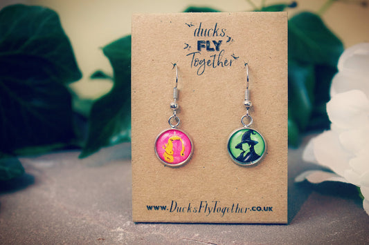 Wicked Musical Earrings. Wizard of Oz. Glinda the Good. Elphaba. For Good. Defying Gravity. Theatre lover. Mothers Day Gift. Gift for Mum.