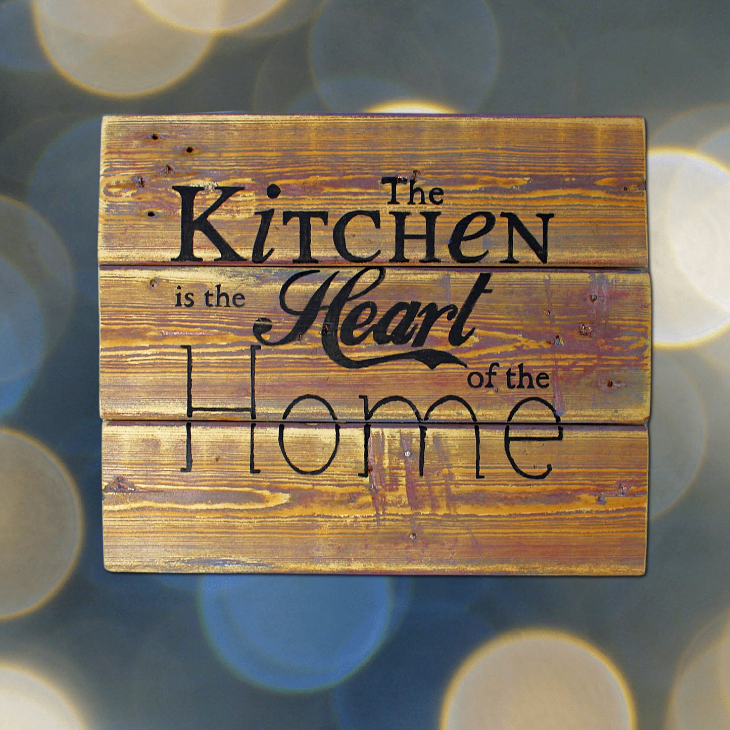 The Kitchen is the Heart of the Home Sign - Reclaimed pallet wood - Unique decoration/ gift Housewarming. Kitchen at parties. Isolation gift